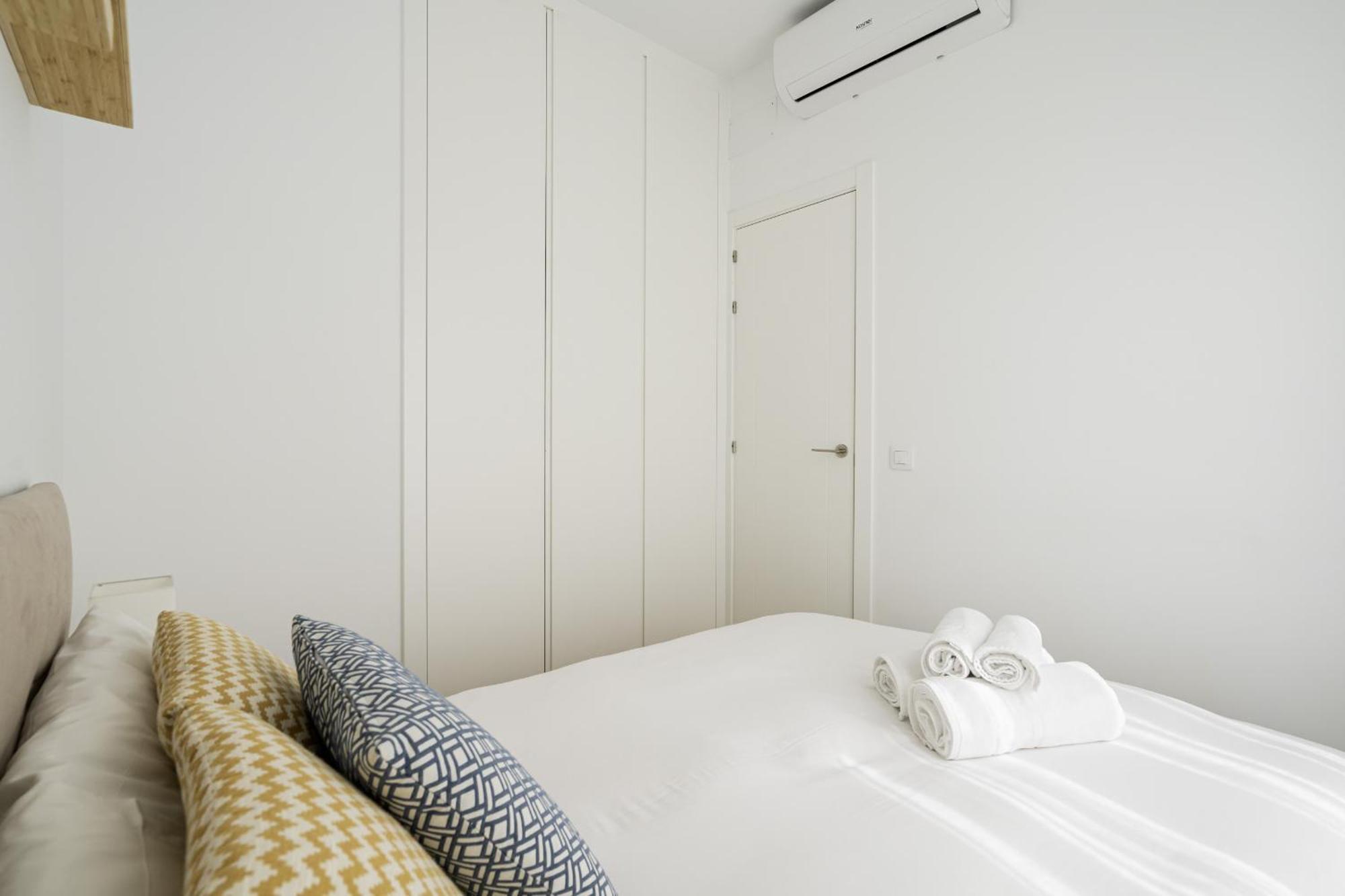 Apartamento Reformado En Metro Ibiza Alquiler Temporal Madrid Kültér fotó