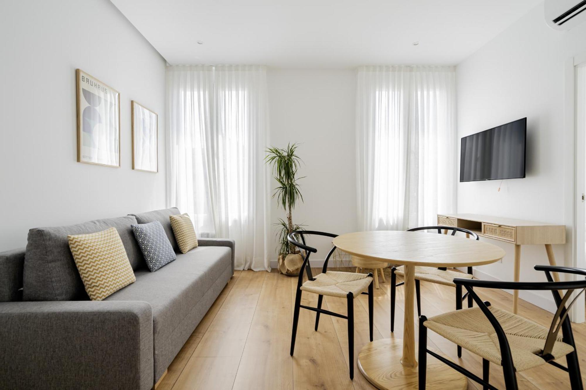 Apartamento Reformado En Metro Ibiza Alquiler Temporal Madrid Kültér fotó